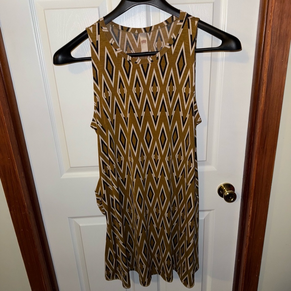 Chic Sleeveless Geometric Midi Dress